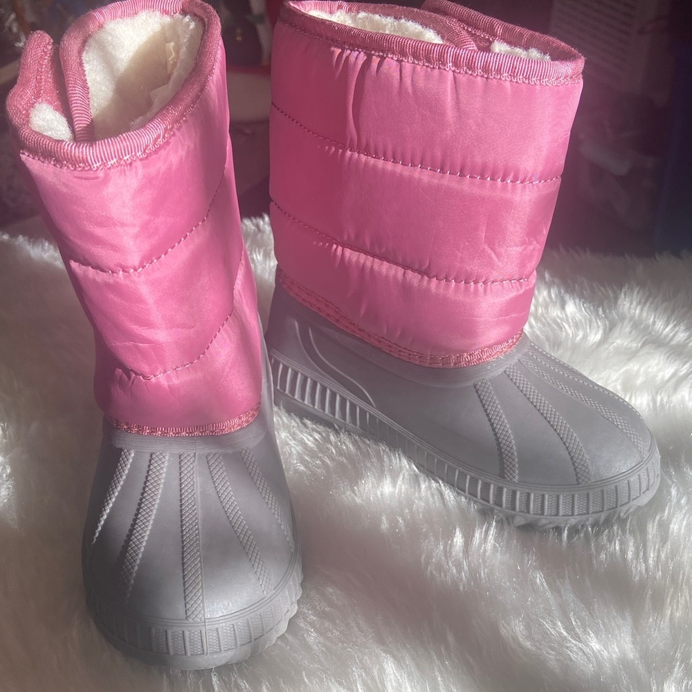 Old Navy Pink and Gray Kids Boots